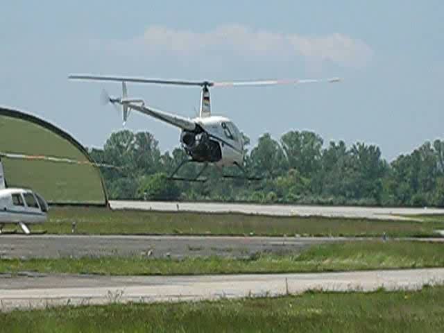 Robinson R-22
Baden-Airpark
22.05.10